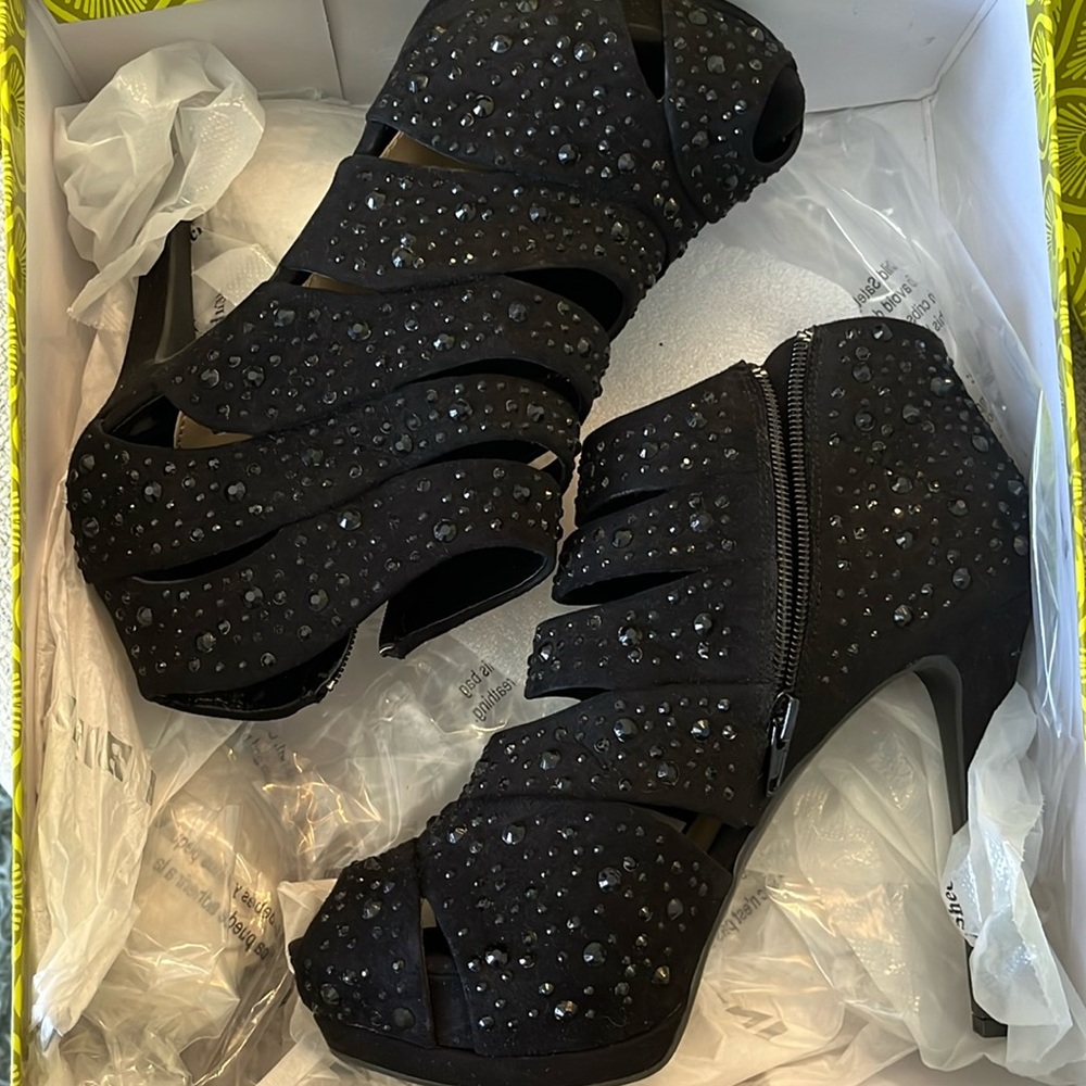 Gianni Bini Black Glitter High Heels 7.5